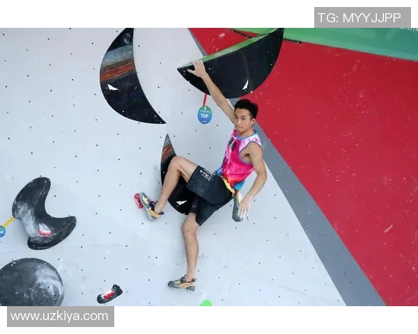 重庆攀岩队与西安攀岩队赛后复盘力量对决的精彩瞬间与启示